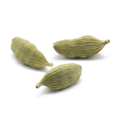 بذور الهيل الأخضر